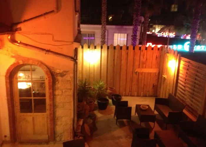 Hôtel de la Pinède